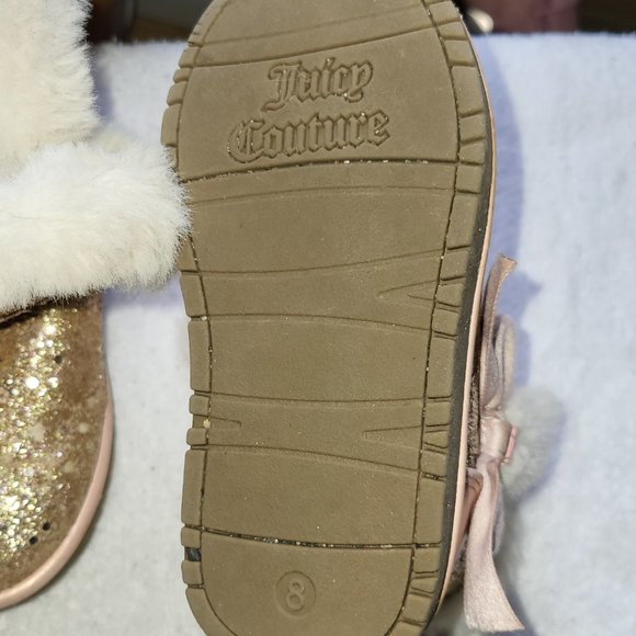 JUICY COUTURE GIRLS FURRY COMFORTABLE SNOW BOOT GOLD GLITTER SIZE 8M GUC SEE PIC - Picture 6 of 10